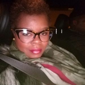 Meet your Posher, Jamina